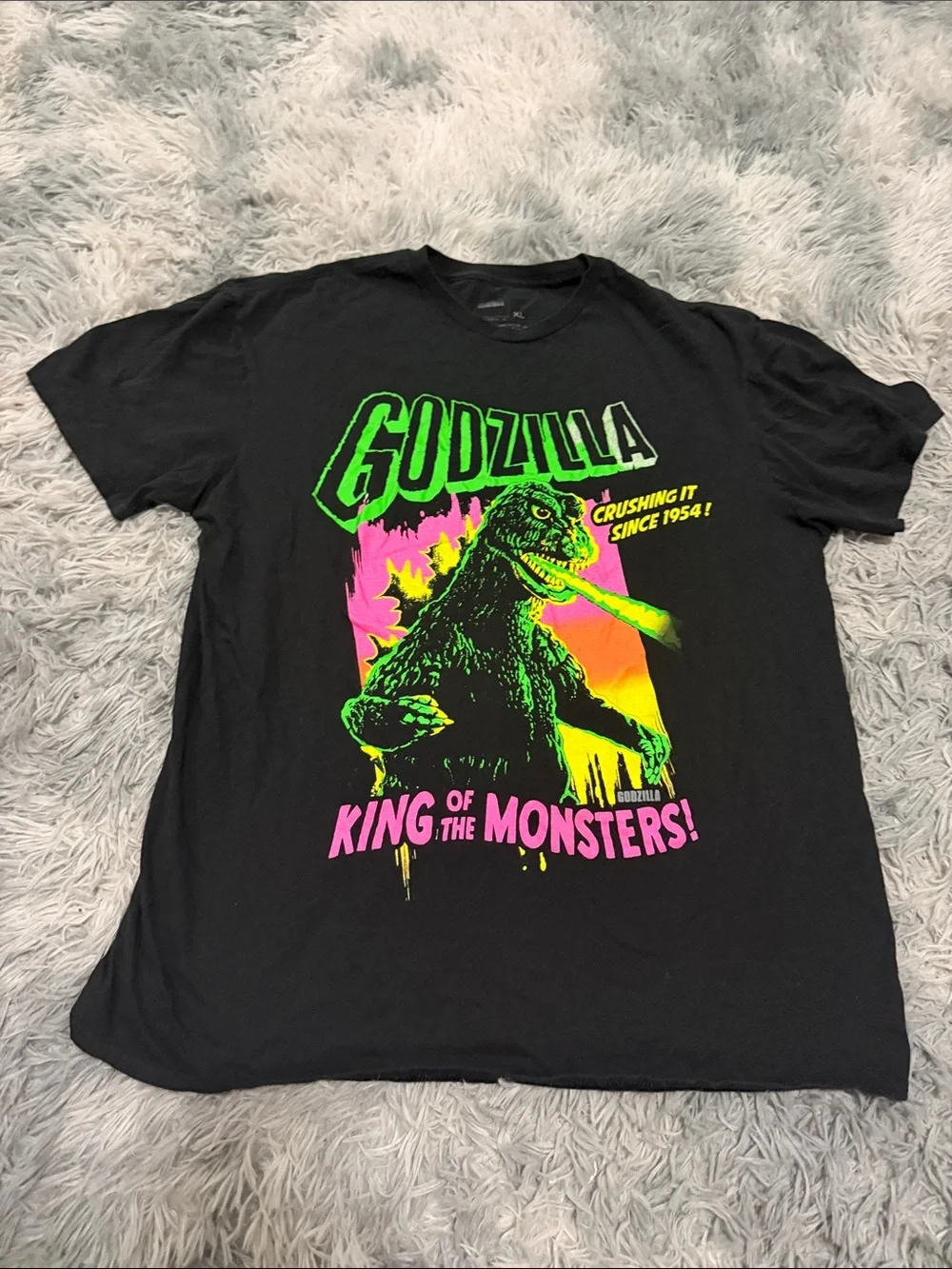 Godzilla shirt XL - Picture 1 of 4